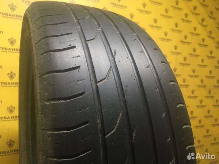 Continental ContiPremiumContact 2 215/55 R17 94V