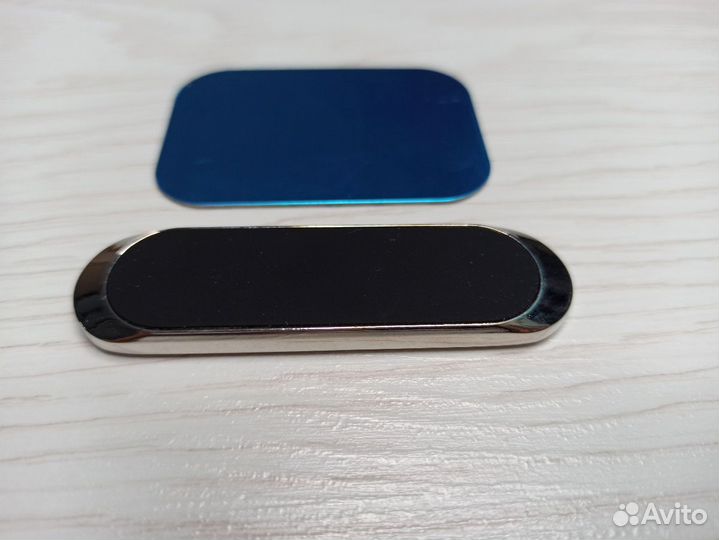 Держатель на магните. Универсальный