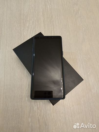 Продам телефон