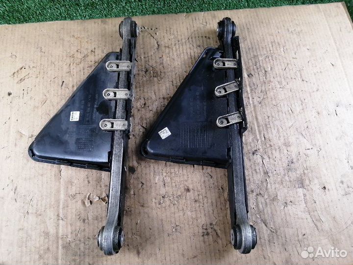 Рычаг продольный задний левый Mercedes-Benz