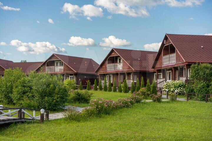 Гостиница, 1350 м²