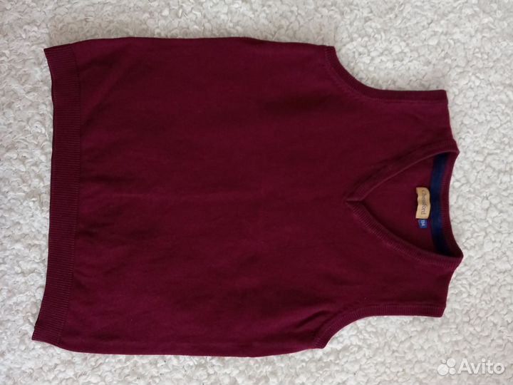 Жилет бордовый школьный 128 134 140