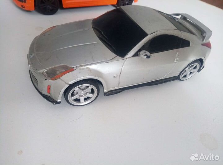 Машинки на пульте управления