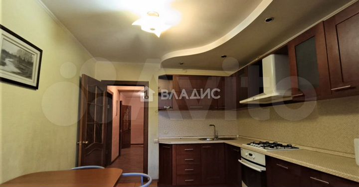 2-к. квартира, 70,3 м², 2/9 эт.
