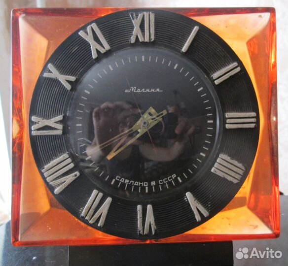 Часы СССР механ. и от бат., нуждаются в ремонте
