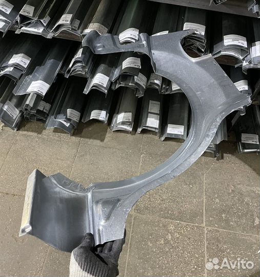 Арка правая Mazda Premacy CP 1999-2005 (Potrykus)