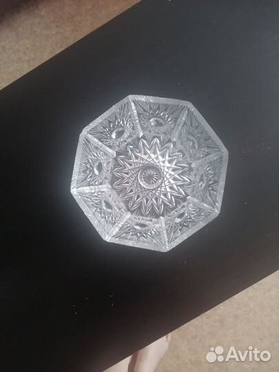 Ваза хрустальная