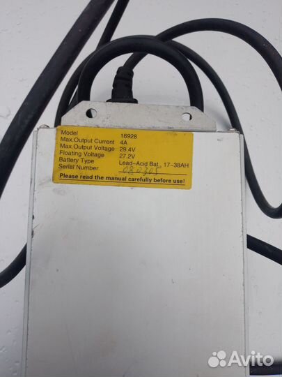 Инвалидная электро коляска зарядное устройств 24/4