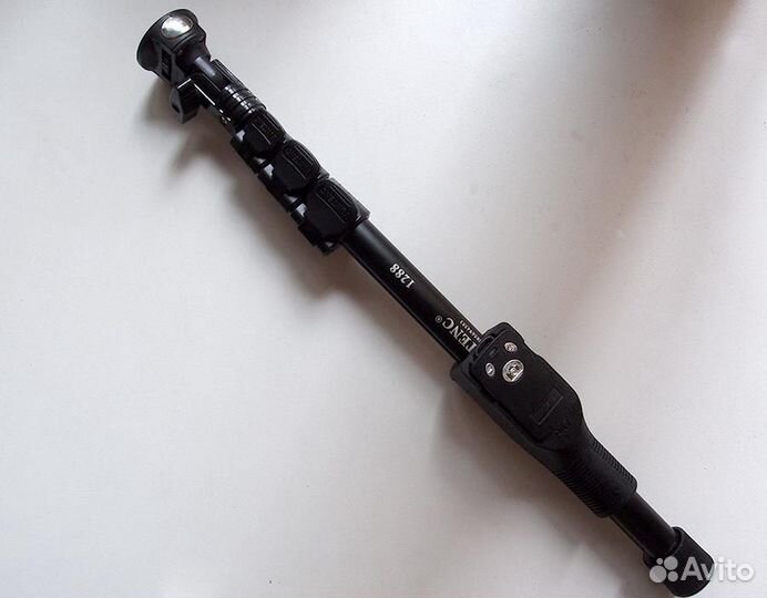 Монопод для селфи Yunteng YT-1288 с Bluetooth