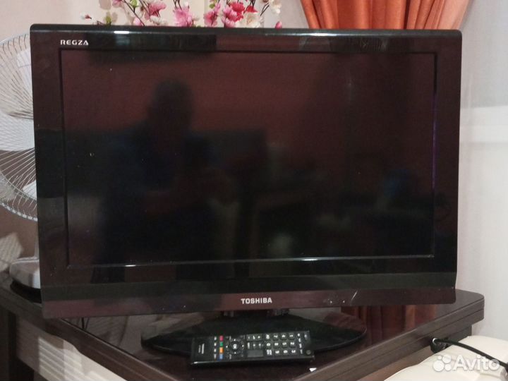 Телевизор ЖК