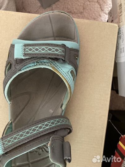 Сандалии для девочки