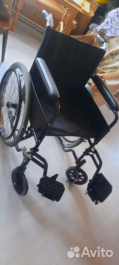 Инвалидная коляска