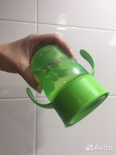 Поильник-непроливайка Avent