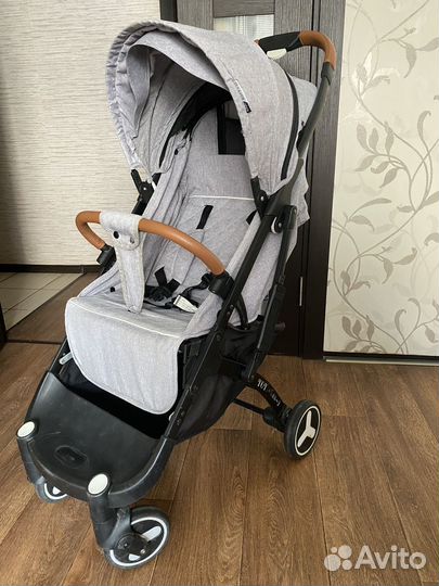 Прогулочная коляска yoya plus 3