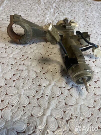 Замок зажигания Toyota mark2 jzx90