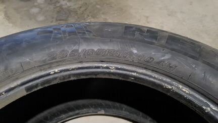 Nexen 235/65 R17, 4 шт