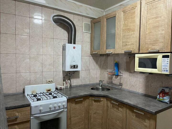 Комната 18 м² в 2-к., 2/5 эт.