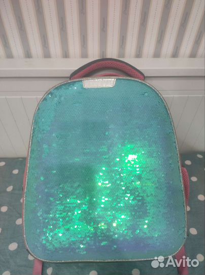 Школьный рюкзак
