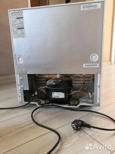 Мини барный холодильник