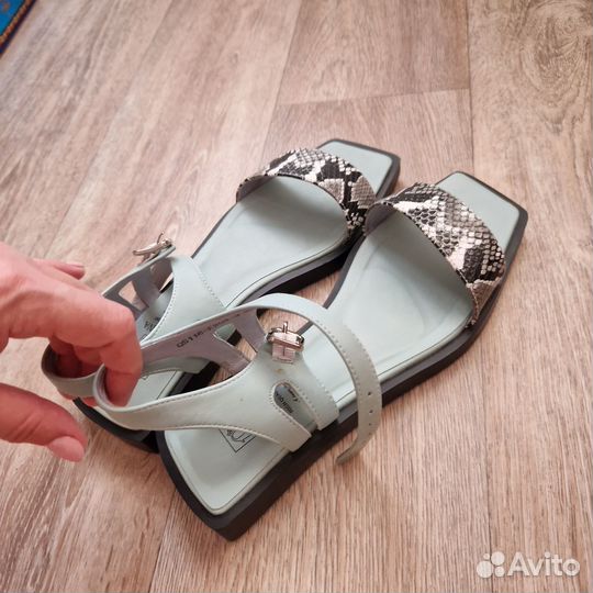 Босоножки женские 40 размер