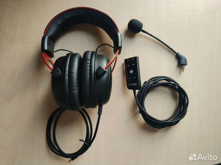 Игровые наушники HyperX Cloud II