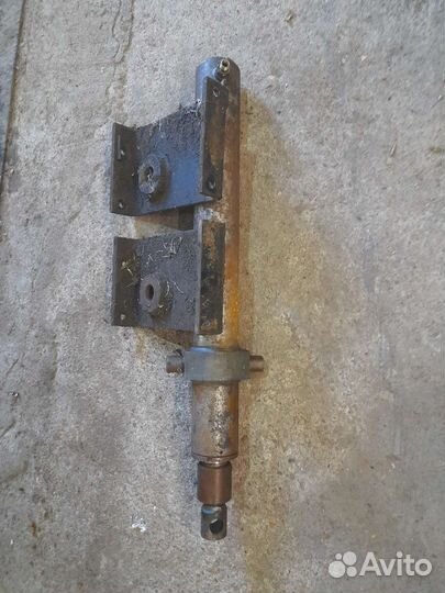 Гидроцилиндр подьёма