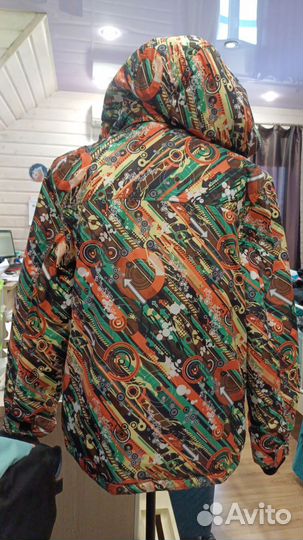 Горнолыжная куртка унисекс 48 размер