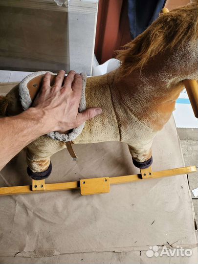 Качалка лошадь