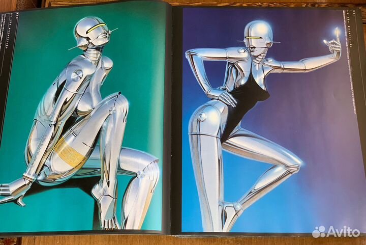 Альбом Hajime Sorayama ek ton metallicon