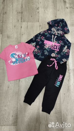 Пакет одежды на девочку р-р 98