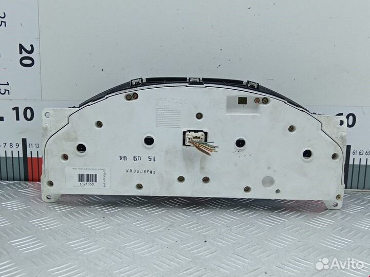 Панель приборная (щиток приборов) для Volvo XC90 1