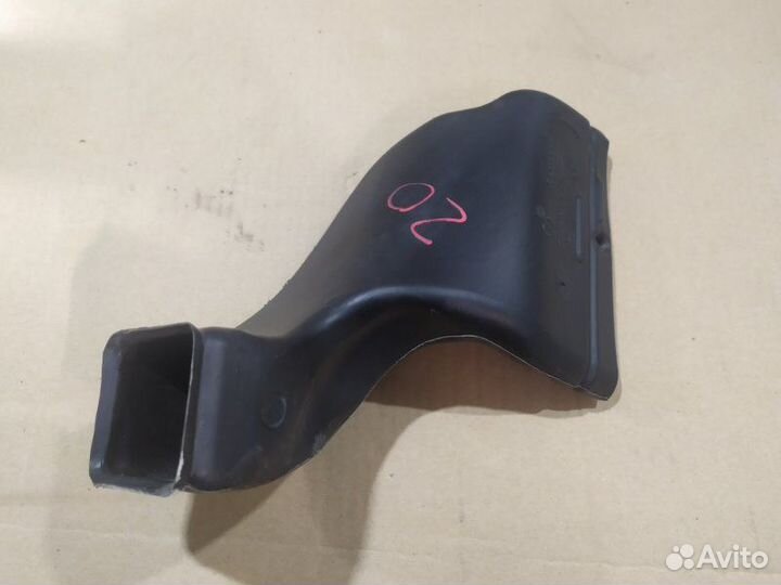 Воздуховод Volkswagen Passat B7 B7 cdab 2011