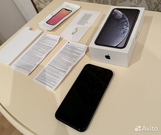 iPhone Xr, 64 ГБ