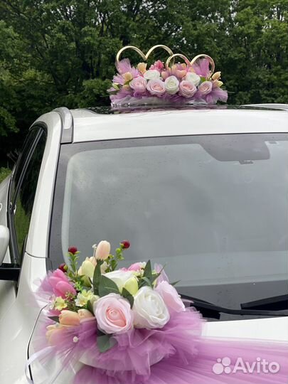Свадебные украшения Нежная сирень на машину