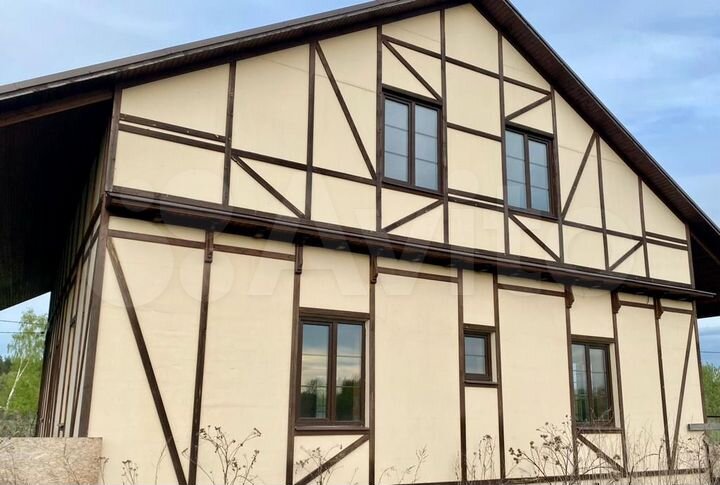 Дом 259,2 м² на участке 20 сот.