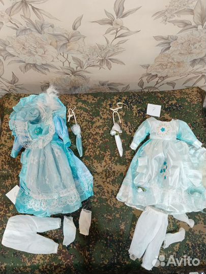 Платье для фарфоровой куклы