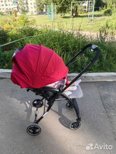 Прогулочная коляска