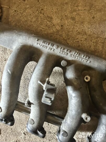 Коллектор Mercedes 208d