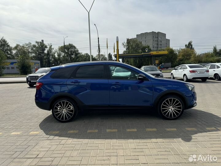 LADA Vesta Cross 1.6 CVT, 2020, 43 655 км