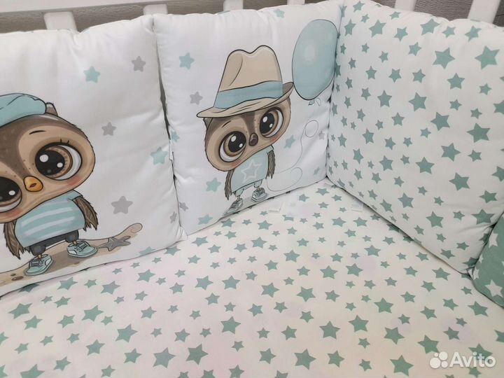 Бортики в детскую кроватку с панельками и пледиком