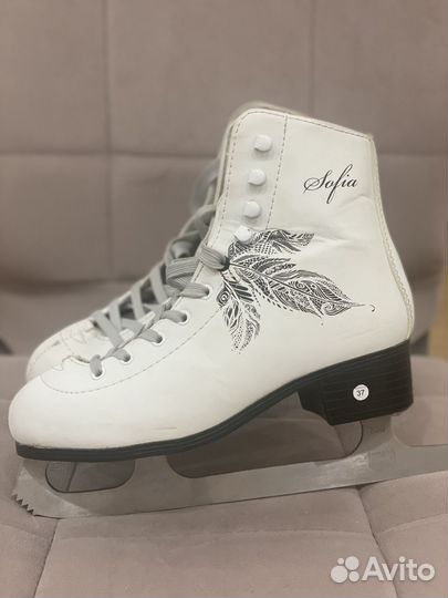 Коньки фигурные 37 размер