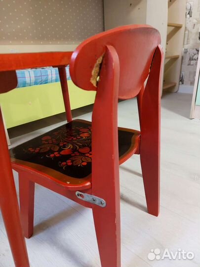 Детский стол и стул