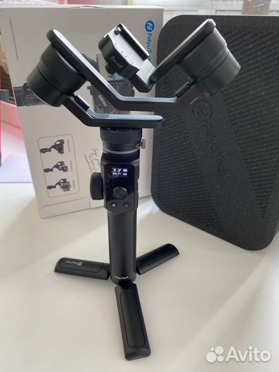 Электронный стабилизатор FeiyuTech G6 Max