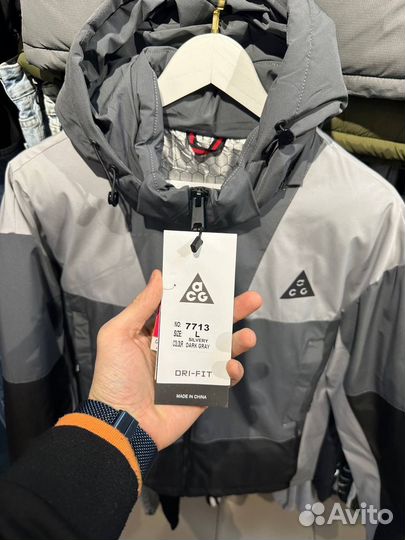 Куртка зимняя Nike ACG