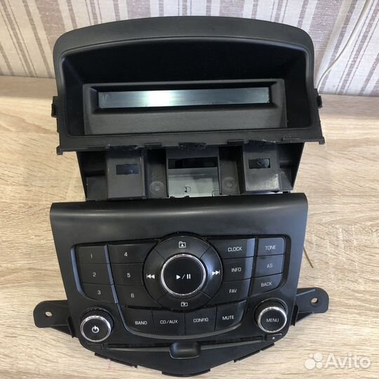 Магнитола chevrolet cruze