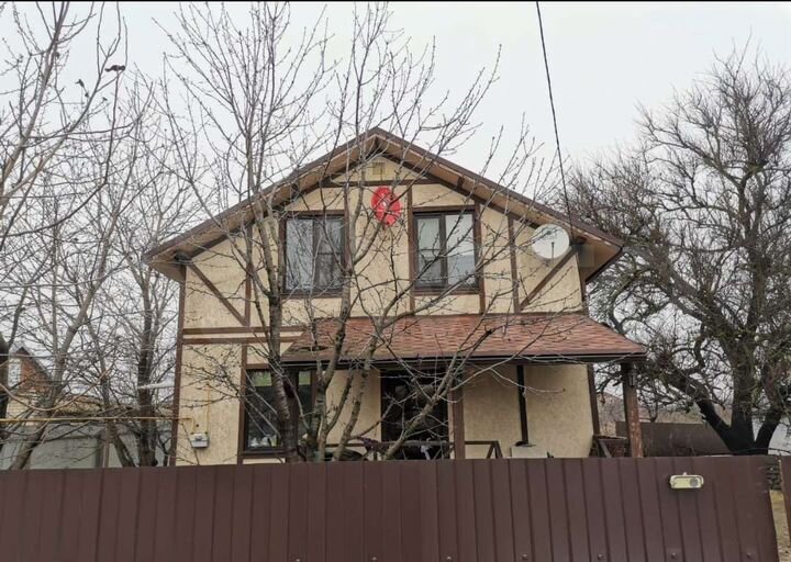 Дом 142 м² на участке 11 сот.