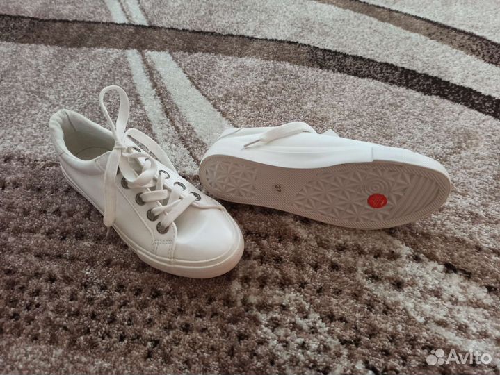 Новые кеды Mohito 37 размер