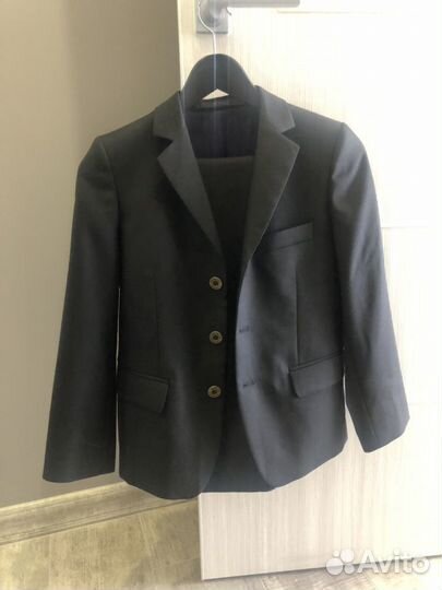 Школьный костюм для мальчика на рост 140см