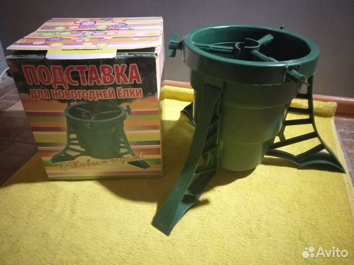 Подставка под елку в прекрасном состоянии