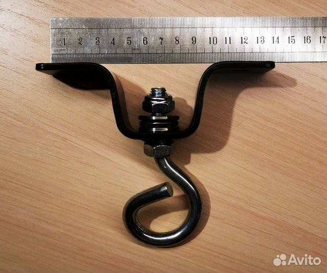 Крепление для боксерской груши